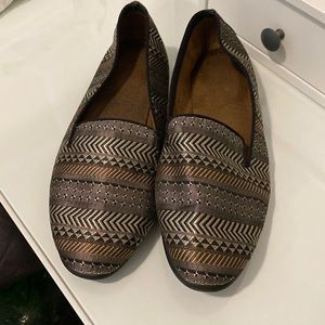 Metallic Aerosoles Flats